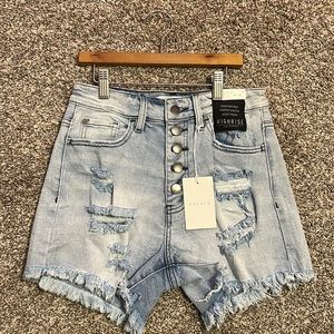 Nature Rise Shorts